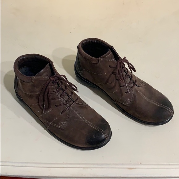 Ecco Comfy Brown Leather Lace Up Booties sz:7 - Picture 3 of 11